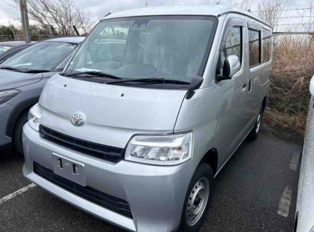 TOYOTA TOWNACE VAN - 2024