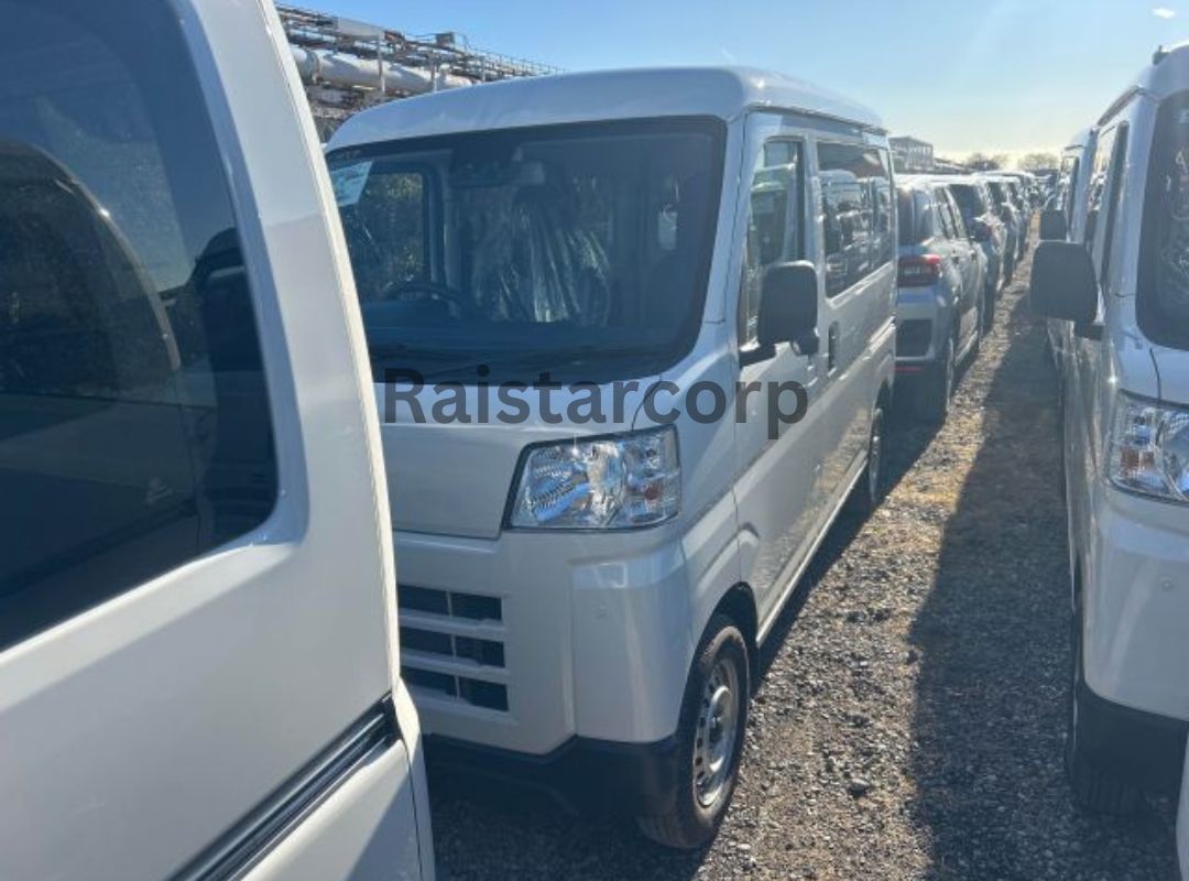 DAIHATSU HIJET DX CARGO VAN