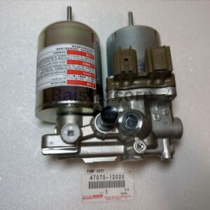 Toyota GENUINE BRAKE BOOSTER PUMP ASSY 47070-12020
