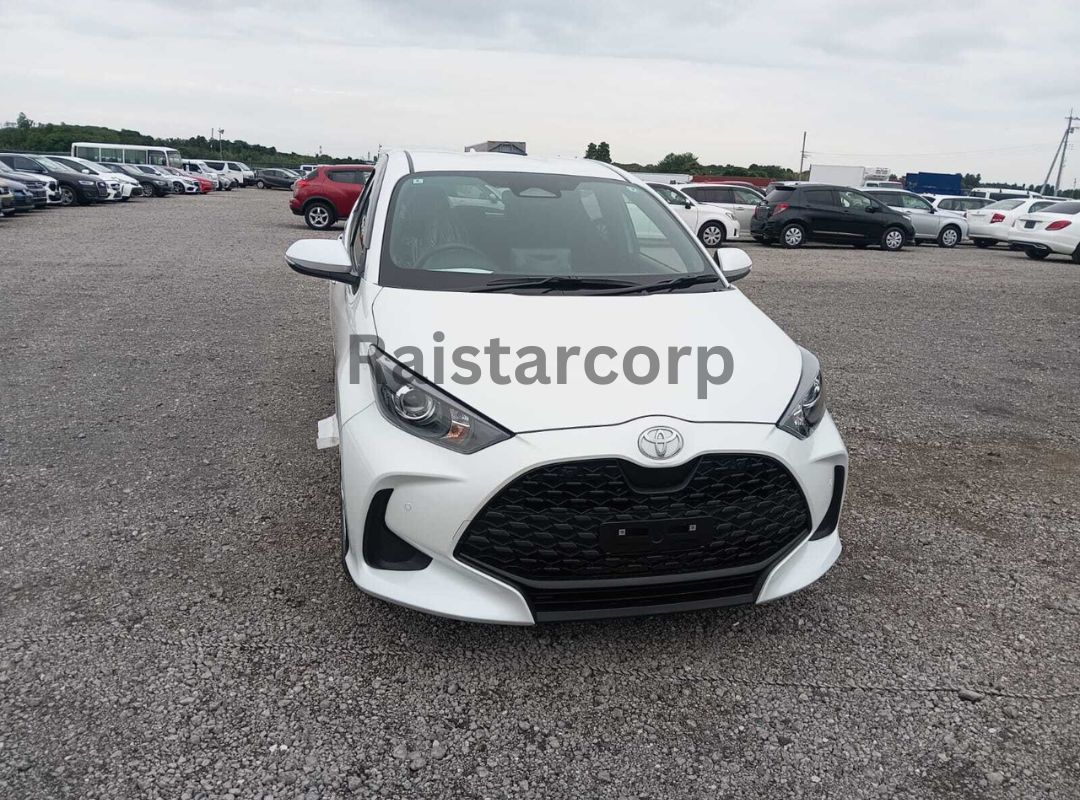 TOYOTA YARIS 2025
