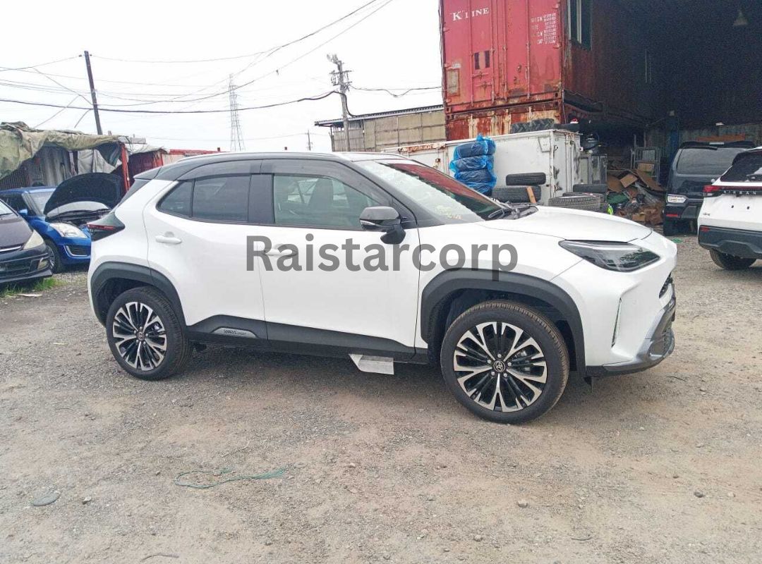 TOYOTA YARIS CROSS 2025