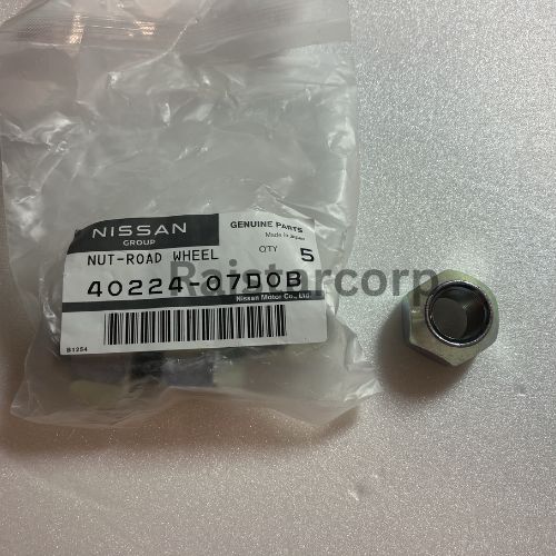 NISSAN GENUINE REAR STUD LH SIDE