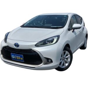 TOYOTA AQUA Z