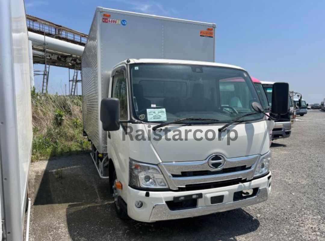 HINO DUTRO BOX BODY 2024