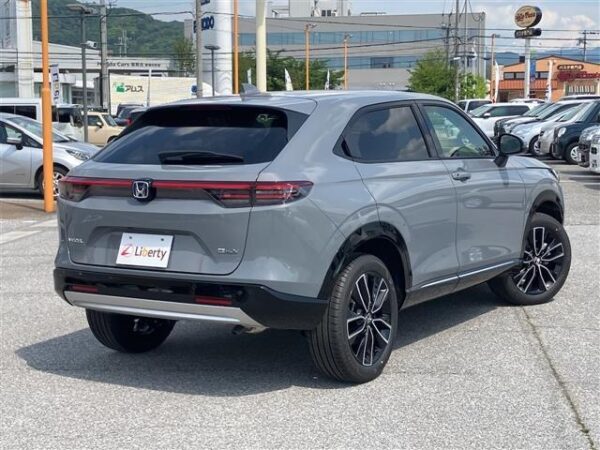 HONDA VEZEL E HEV Z - Image 5