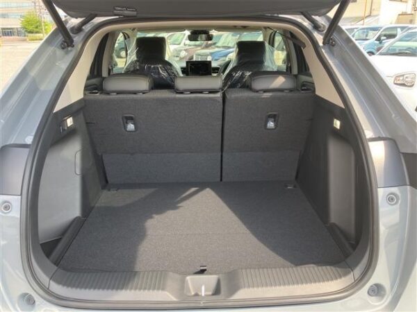 HONDA VEZEL E HEV Z - Image 6