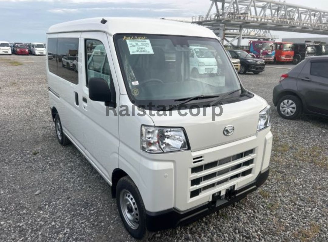 DAIHATSU HIJET CARGO DX 2025