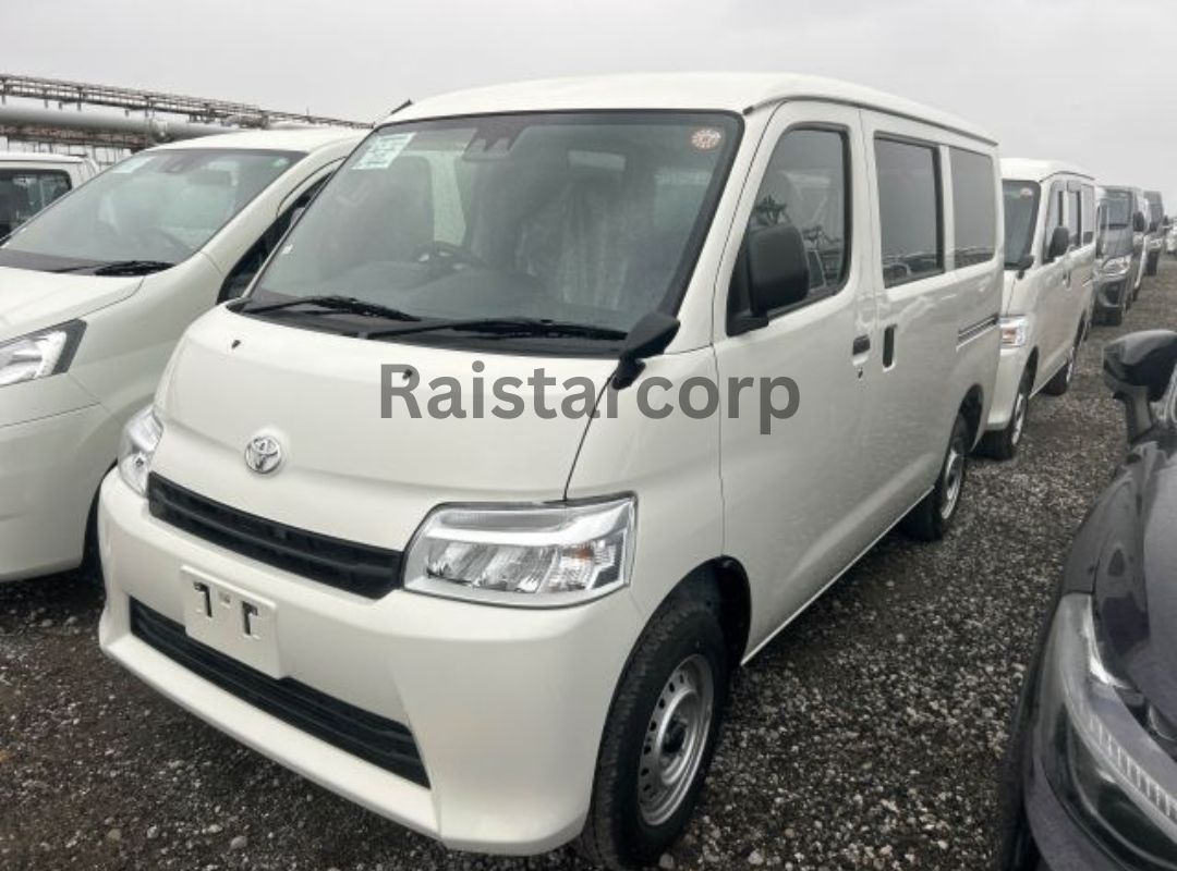TOYOTA TOWNACE GL CARGO VAN 2025