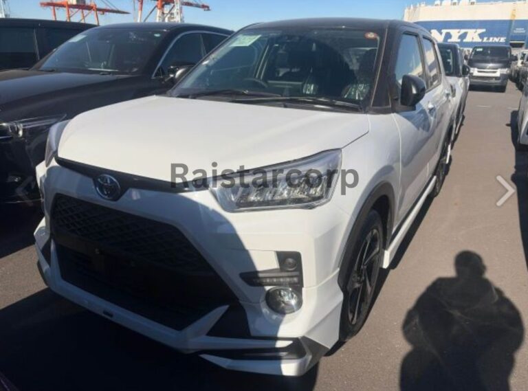 TOYOTA RAIZE 2025