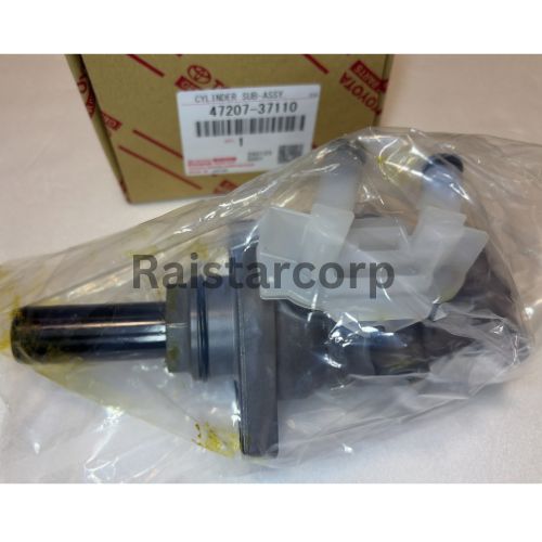 GENUINE TOYOTA BRAKE MASTER CYLINDER 47207-37110