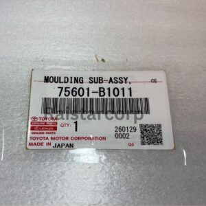 GENUINE TOYOTA Front RH side Wheel Arch 75601-B1011