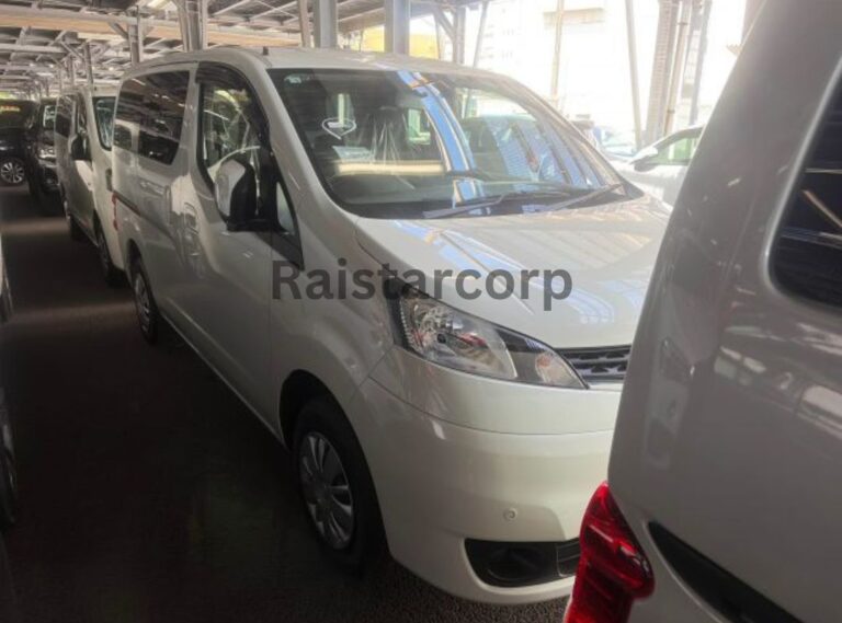 NISSAN NV200 CARGO VAN 2026