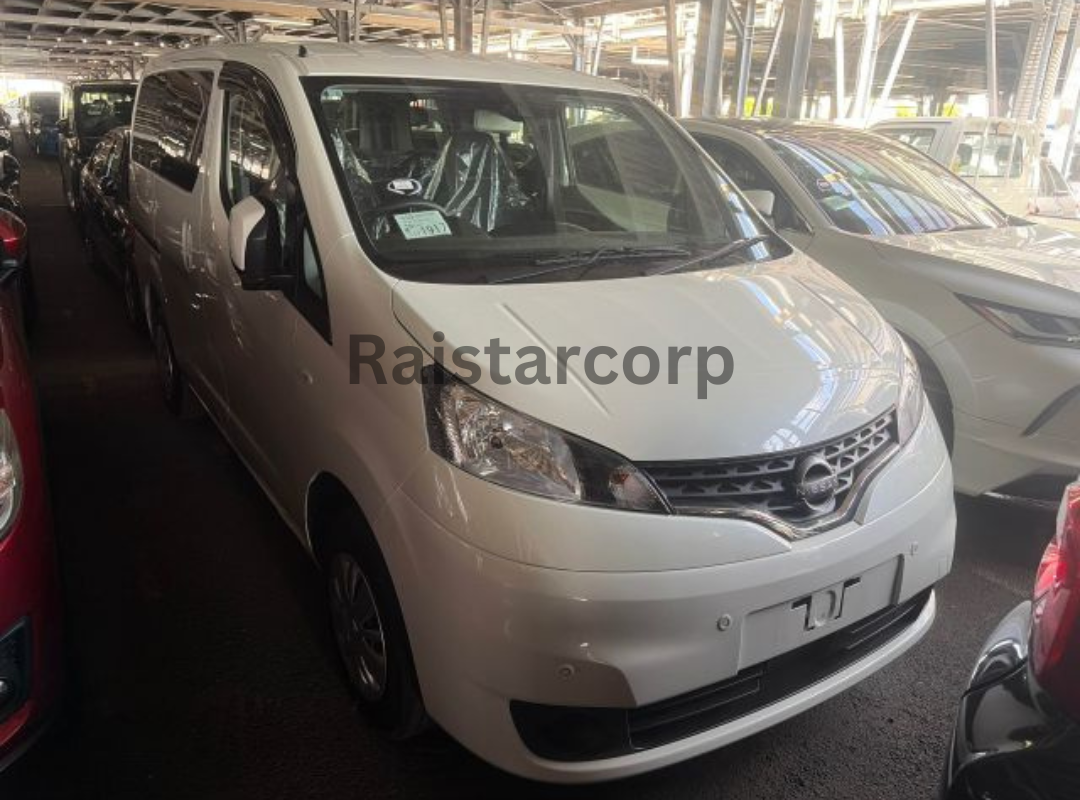NISSAN NV200 CARGO VAN 2026
