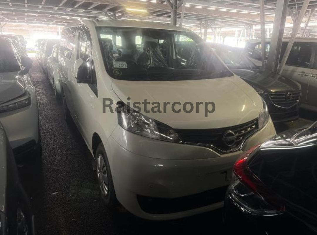 NISSAN NV200 CARGO VAN 2026