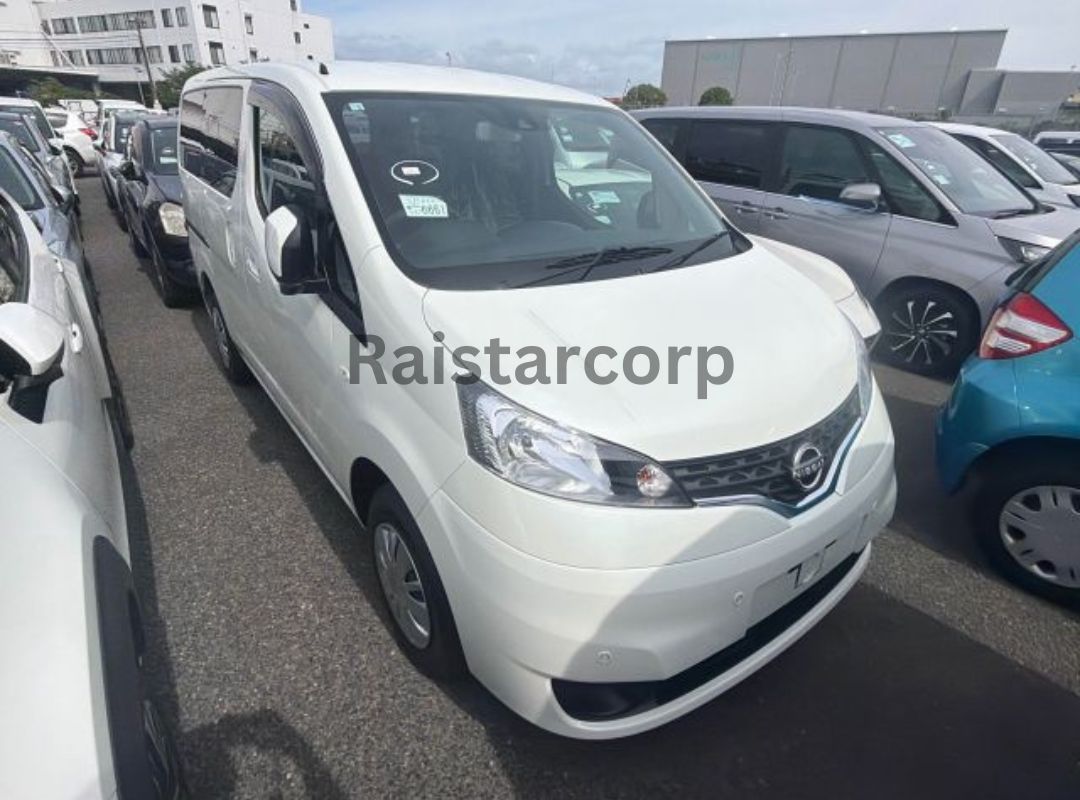 NISSAN NV200 CARGO VAN 2026