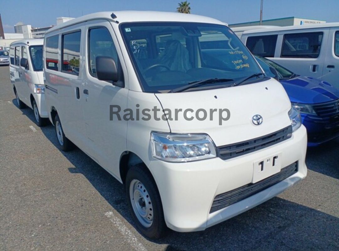 TOYOTA TOWNACE GL CARGO VAN 2026