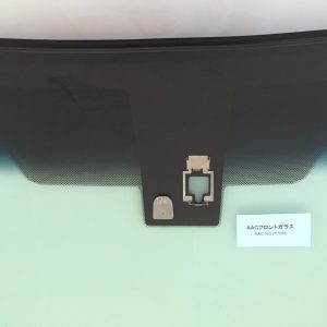 101056-1-1493020567.jpg Suzuki Kizashi Front Windscreen 84510-57L90 (2009–2015) – Green Tint, Blue Shade Band, Rain Sensor