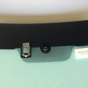 Subaru Legacy B4 Heated Front Windscreen 65009AL020 (2014–2020) – Green Tint, Rain Sensor, Camera Type