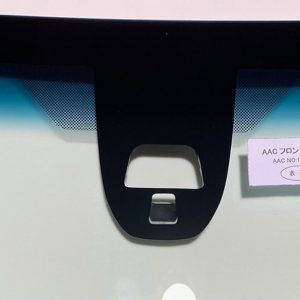 Honda N-ONE Front Windscreen 73111-T4G-J01 (2012 onward) – Green Tint, Blue Shade Band, Camera Type
