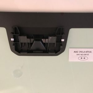 Honda N-VAN Front Windscreen 73111-TXA-J11 (2018 onward) – Green Tint, Camera Type