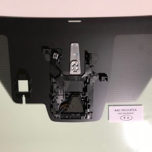 Toyota RAV4 Heated Front Windscreen 56101-42939 (2019 onward) – Green Tint, Rain Sensor, Camera Type