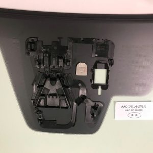 Mazda CX-5 Heated Front Windscreen K147-63-900C (2017 onward) – Green Tint, Rain Sensor, Camera Type
