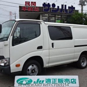 HINO DUTRO VAN XZC605Y